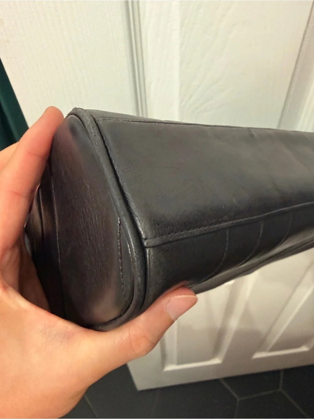 CHANEL classic black